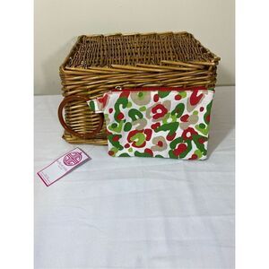 Buckhead Bettie’s Holiday Wristlet